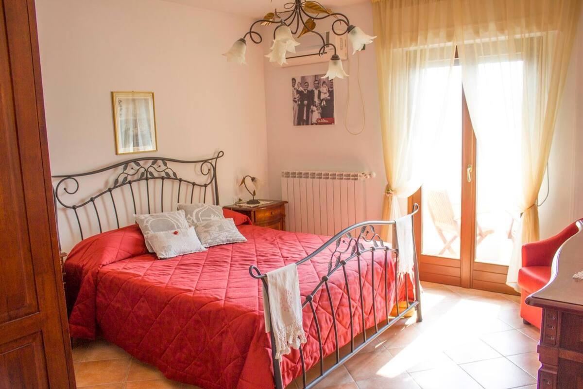 B&B "Za' Vittoria"#Lagodibomba Eksteriør bilde